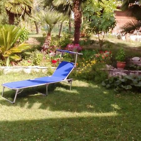 Apartamento Residenza Flores Pescara Exterior foto